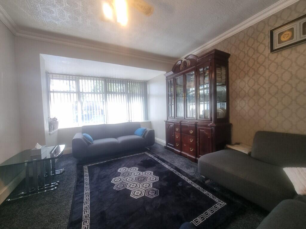 House in Birmingham, West Midlands - View 2