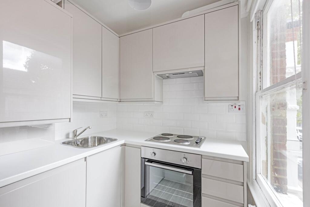 Clonmel Road, London, SW6 photo 4