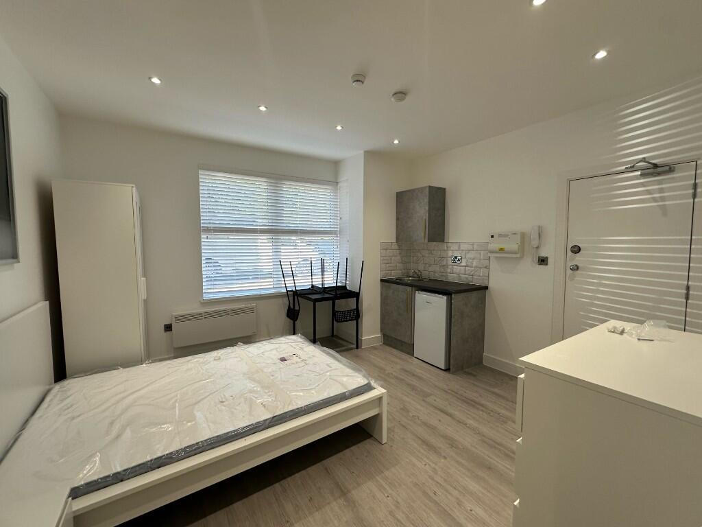 Main image of property: St. Albans Road, EN6
