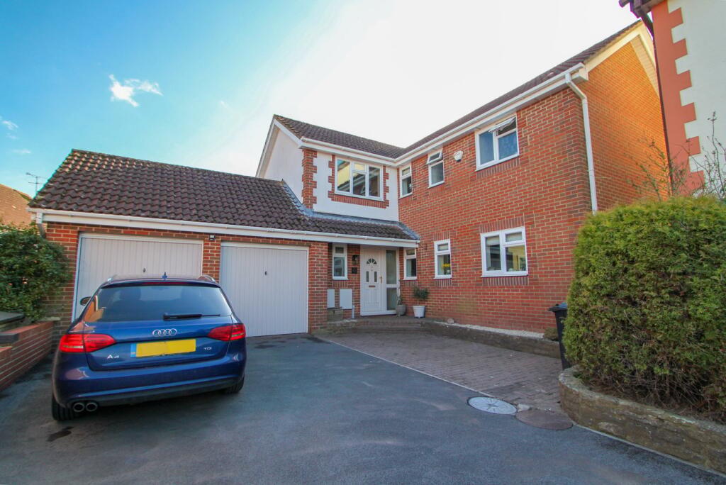 Main image of property: Turnpike Gate, Wickwar, GL12