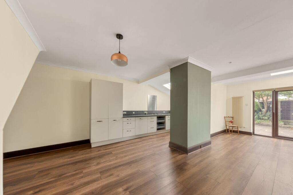 House in Warrington - View 3