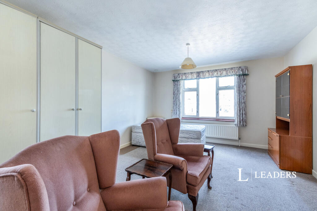 Apartment in Bournemouth - View 5