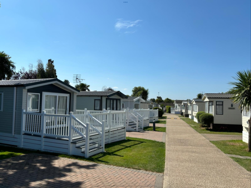 2-bed caravan on Foxhunter Residential & Leisure Caravan Park, Monkton Street, CT12, £59,995