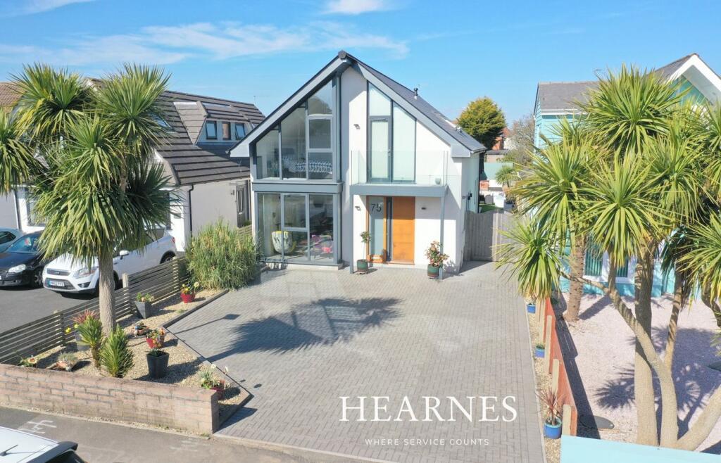 4-bed detached on Lulworth Avenue, Hamworthy, Poole, BH15, £750,000