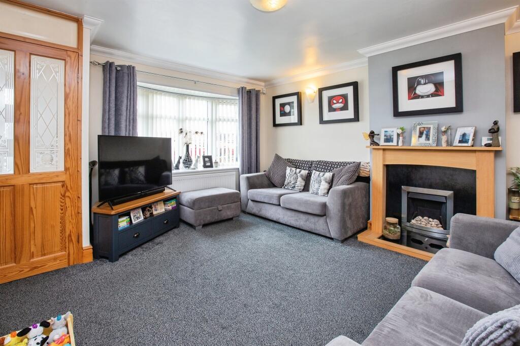 House in Ripley - View 5