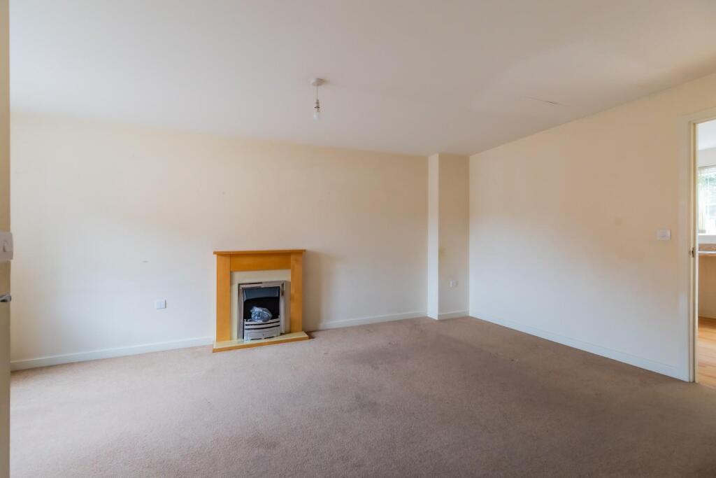 House in Cardiff, Llanishen - View 4