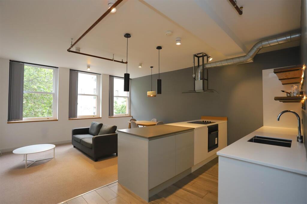 Main image of property: St. Anns Square, M2