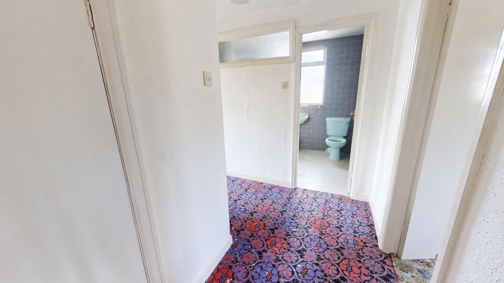 Old Hall Road, Whitefield, M45 - More