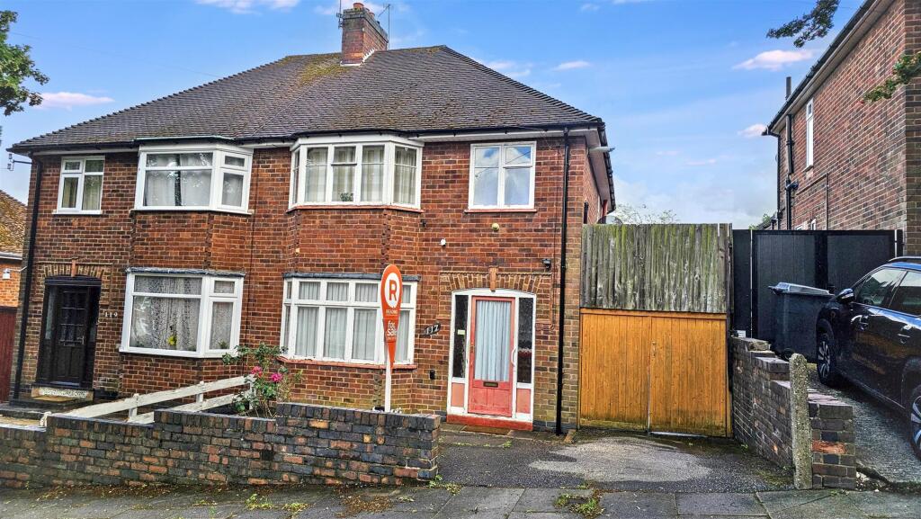 Main image of property: Westfield Road, Western Park