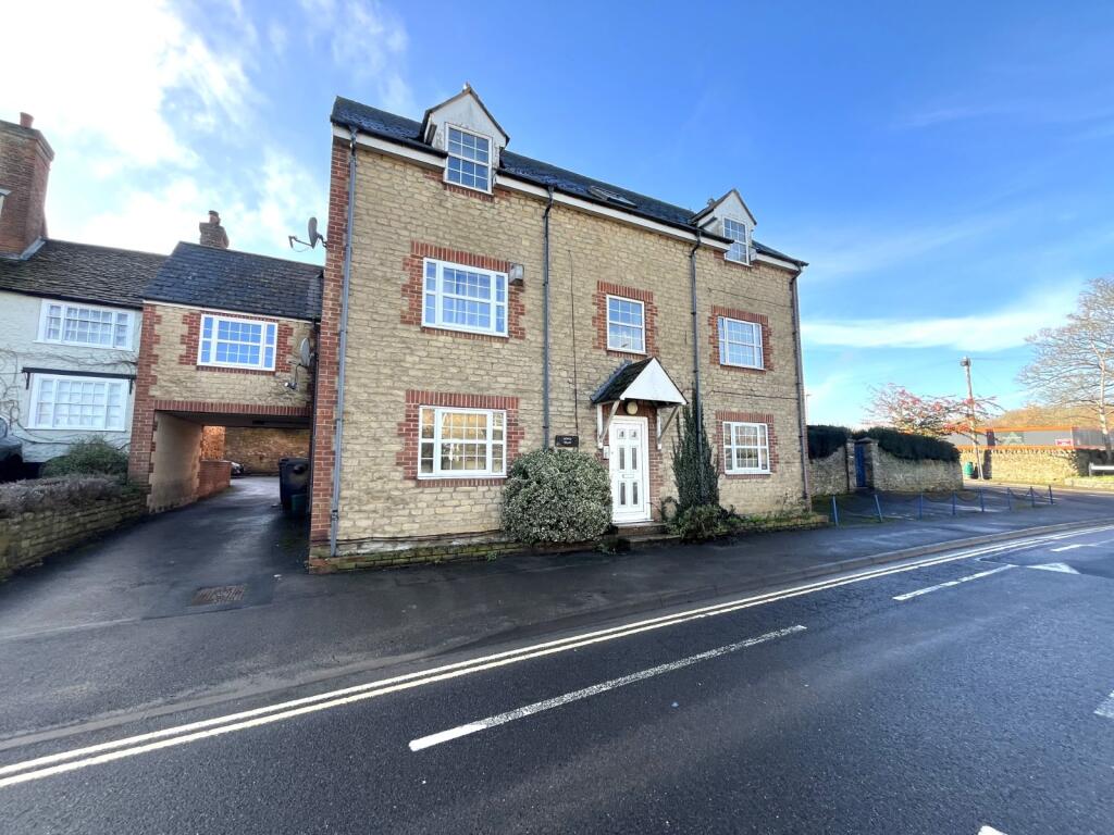 Main image of property: Lechlade Road, Faringdon, Oxfordshire, SN7