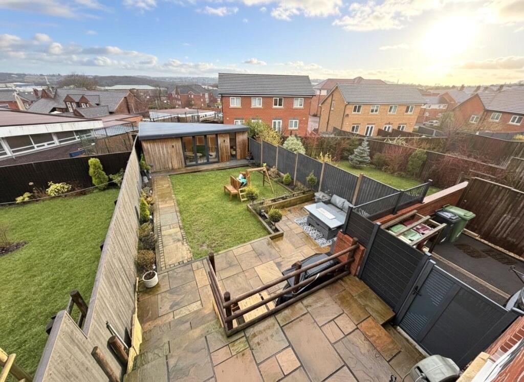 College Drive, Horwich, Bolton, Greater Manchester, BL6 photo 4