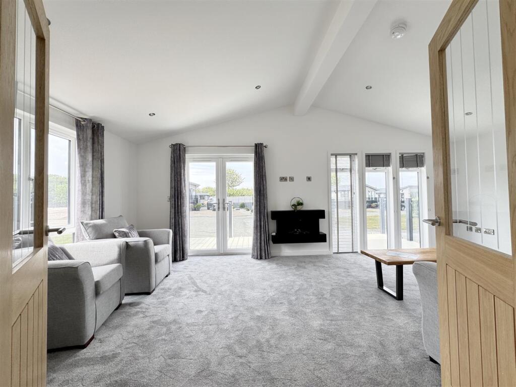 House in Truro - View 2