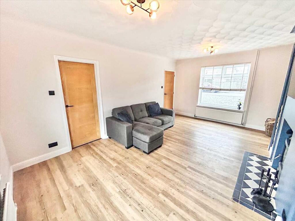 House in Rushcliffe, Keyworth - View 5