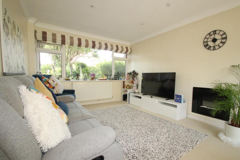 House in London, Tubbenden, Crofton - View 3