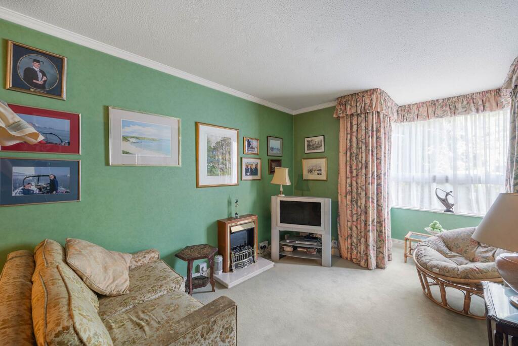 Apartment in London - View 3