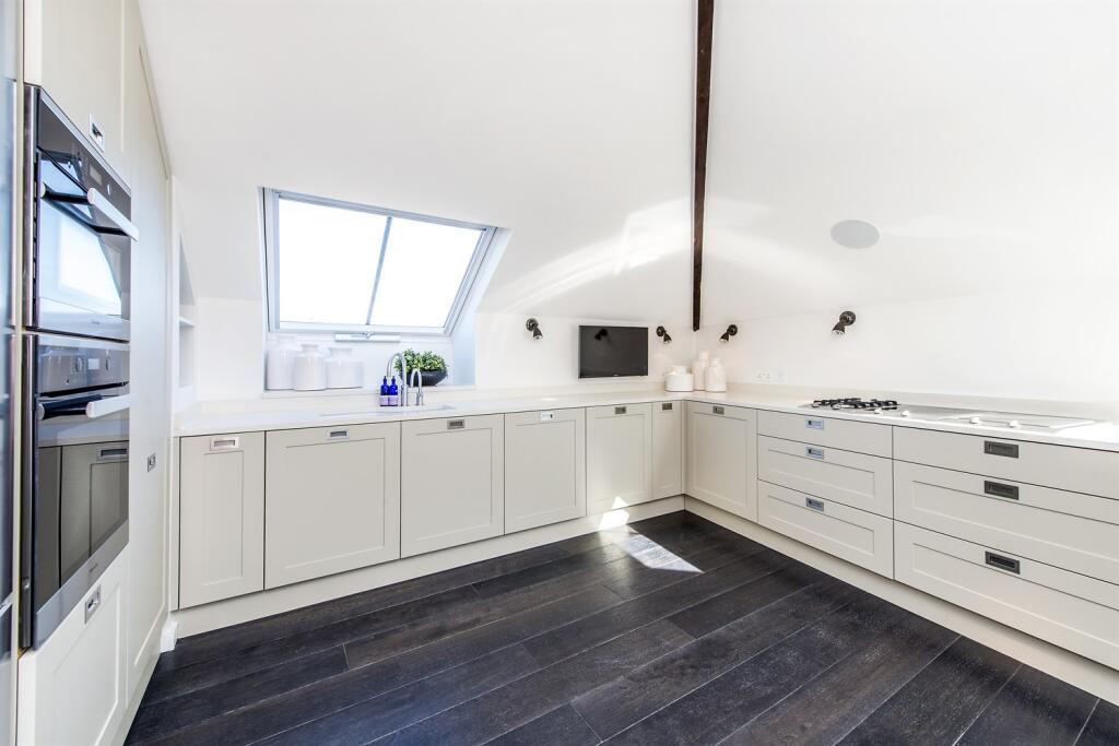 3 bedroom penthouse for rent