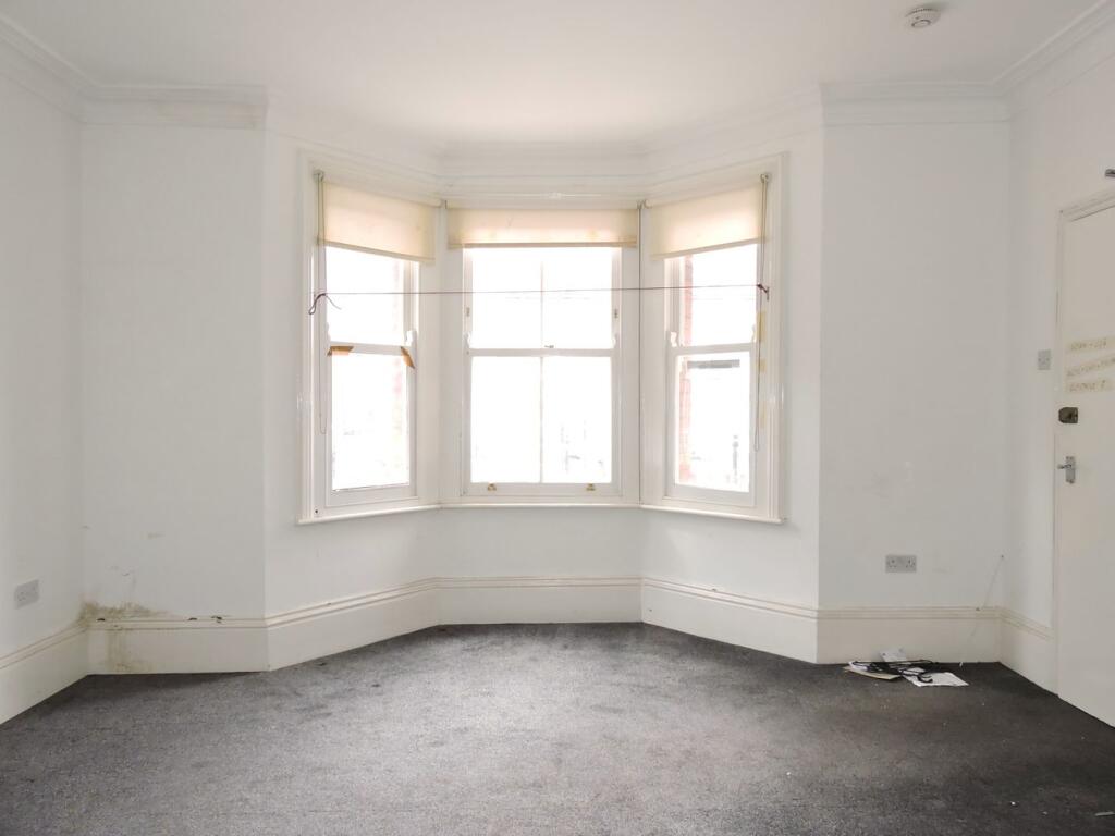 House in Enfield - View 5