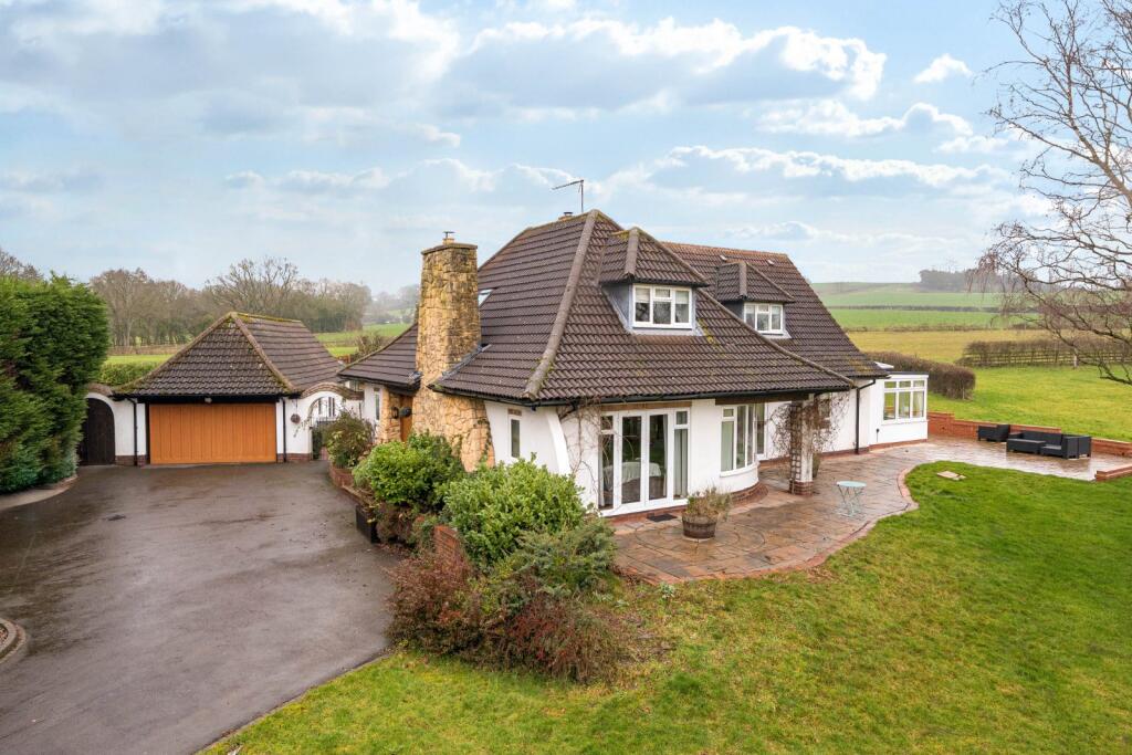 Main image of property: Common Lane, Mappleborough Green, Studley, Warwickshire, B80