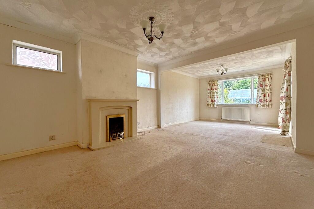 Bodycoats Road, Chandler's Ford, Eastleigh, SO53 photo 2