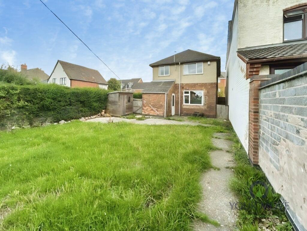 House in North West Leicestershire, Leicestershire - More
