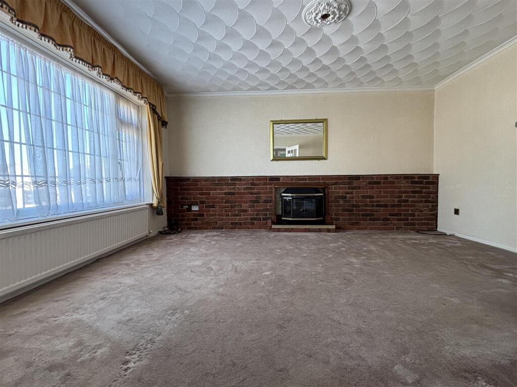 Southsea Avenue, Minster On Sea, Sheerness photo 3