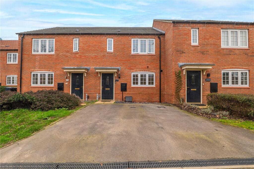 Main image of property: Grey Lane, Nuneaton, Warwickshire, CV10