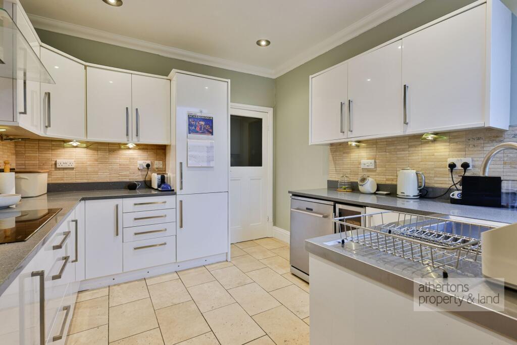 Somerset Avenue, Wilpshire, BB1 photo 5