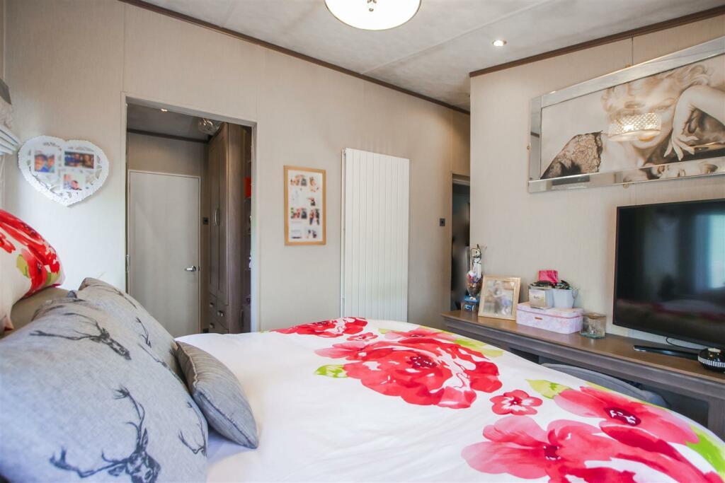 House in Ribble Valley, West Bradford - More