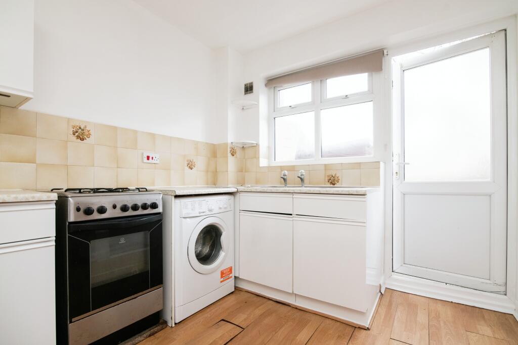 House in Sandwell, West Midlands - View 5