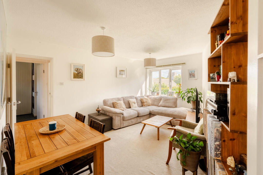 Main image of property: County Street, Bristol