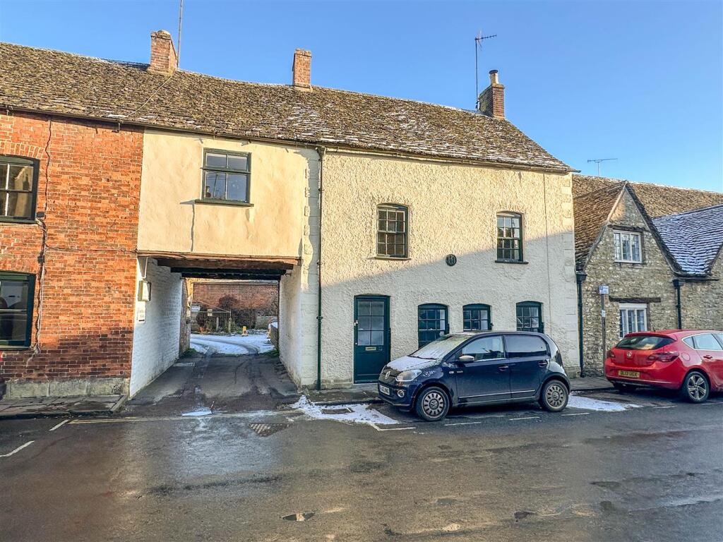 Main image of property: St. Johns Street, Malmesbury