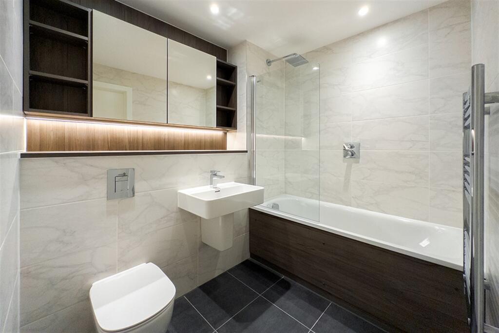 2 bedroom house for rent