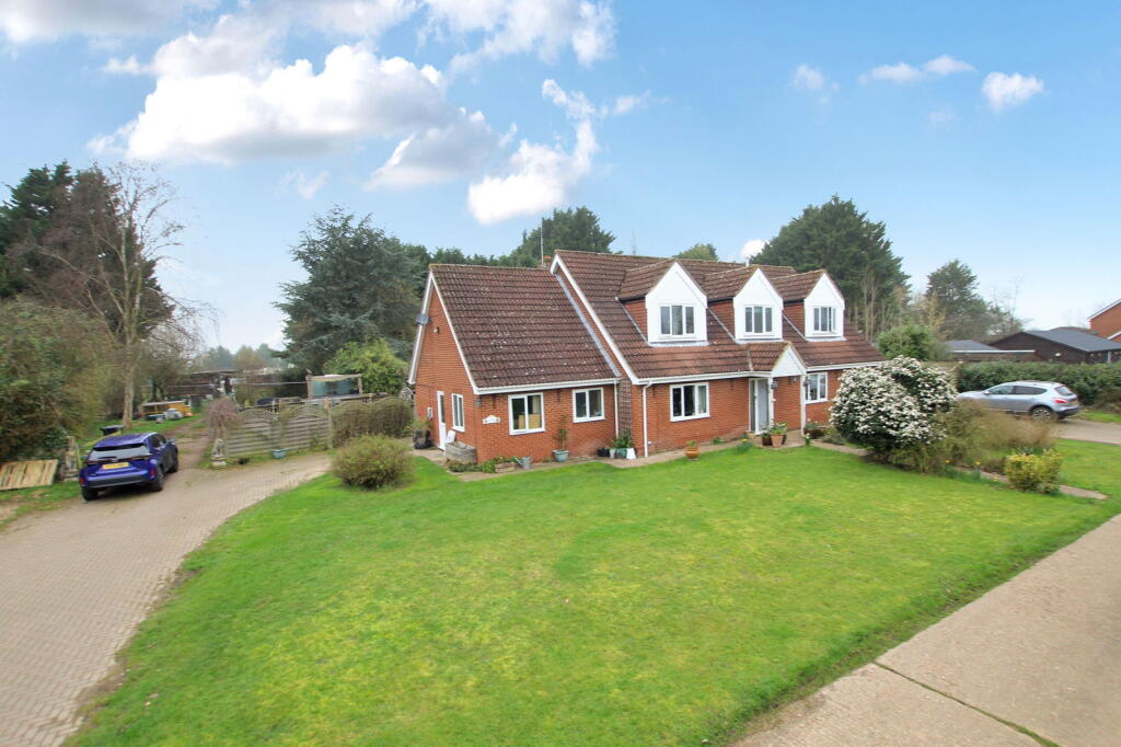 Main image of property: Westfield Road, Wyboston