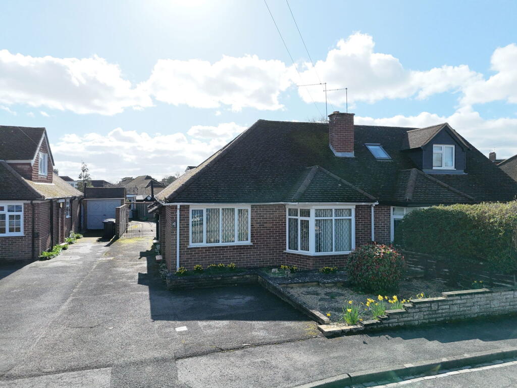 Main image of property: Truro Close, Maidenhead, SL6