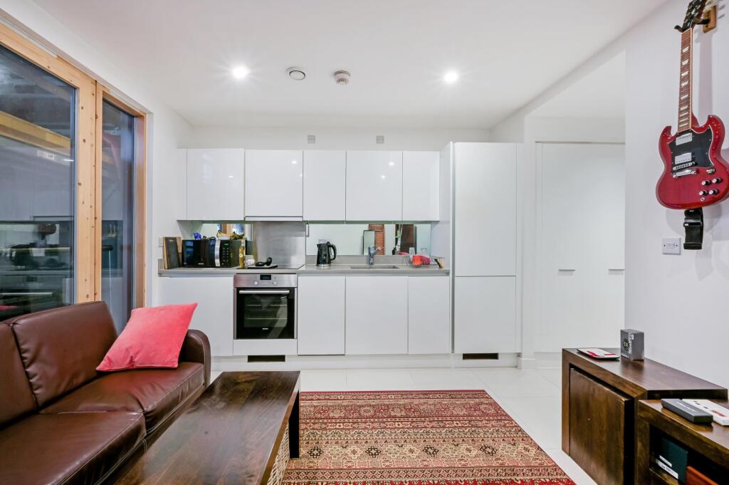 Main image of property: Cordage House, Cobblestone Square, E1W