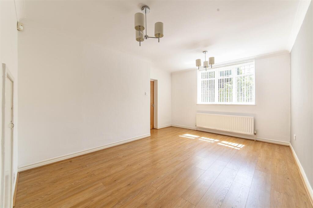 House in Newcastle upon Tyne - More
