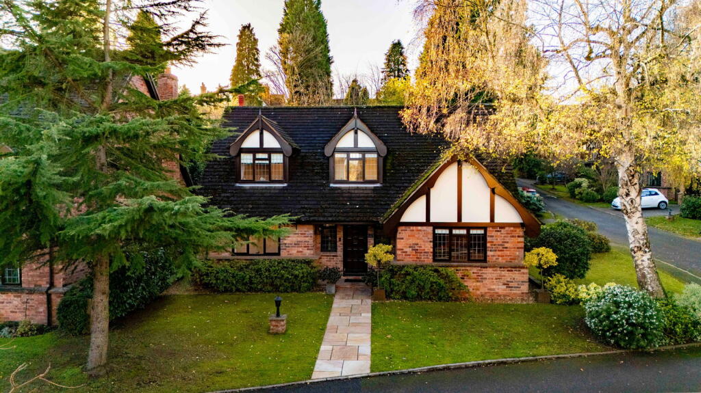 Additional image 2 of Farways, Keepers Gate Close, Sutton Coldfield, B74