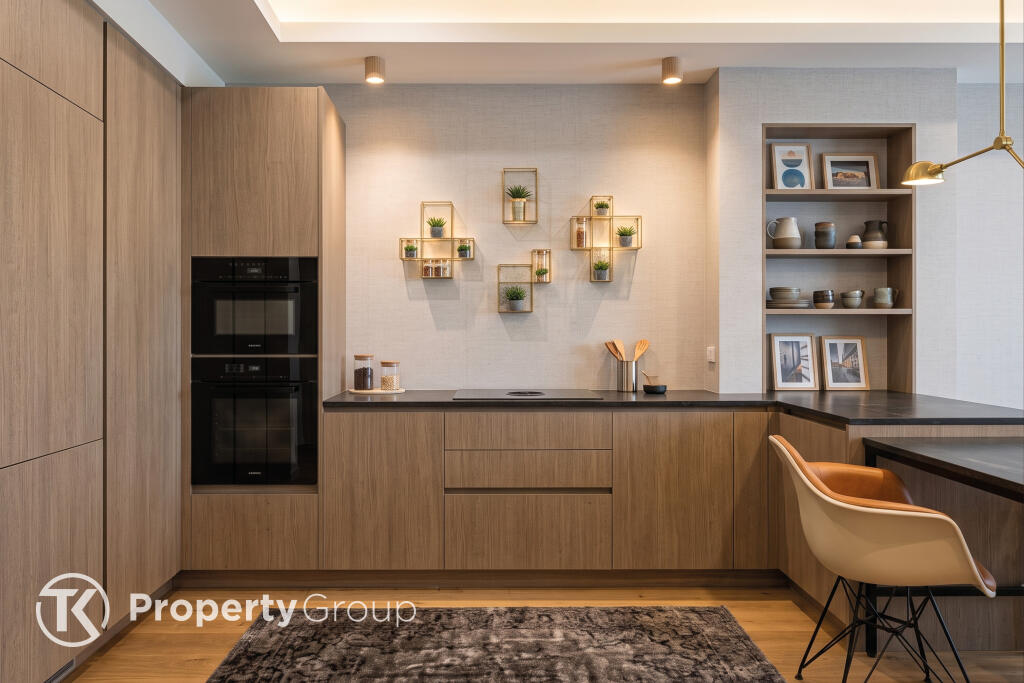 Apartment in Manchester, Brunswick, Chorlton-on-Medlock - View 2