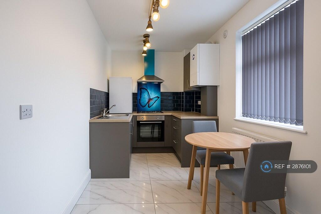 Main image of property: Melbourne Road, Halesowen, B63