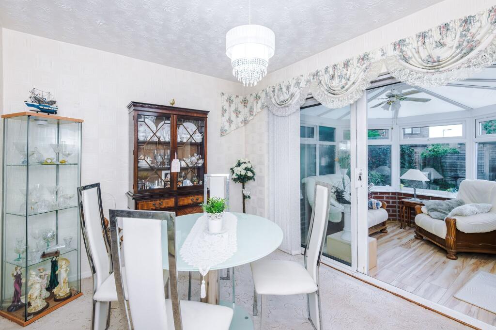 House in Wigan, Leyland Green, Garswood - View 4
