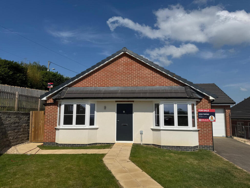 Broadweavers Close, Wincanton, BA9