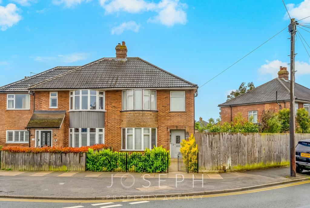 Main image of property: Cedarcroft Road, Ipswich, IP1