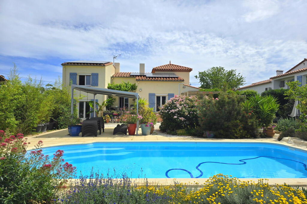 Main image of property: Languedoc-Roussillon, Pyrénées-Orientales, Laroque-des-Albères
