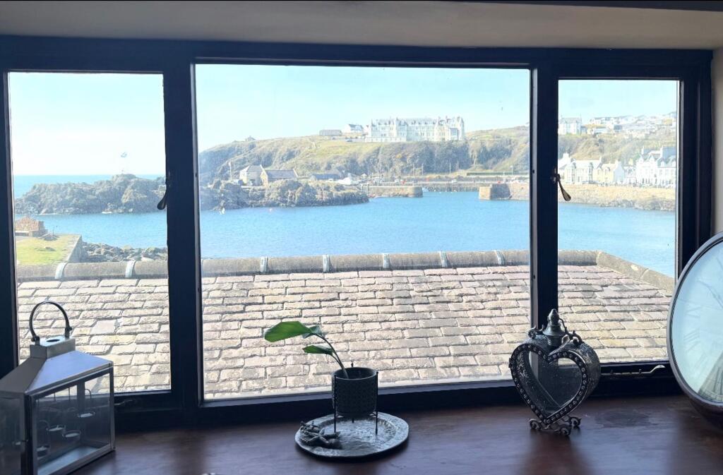 South Crescent, Portpatrick, DG9 photo 4