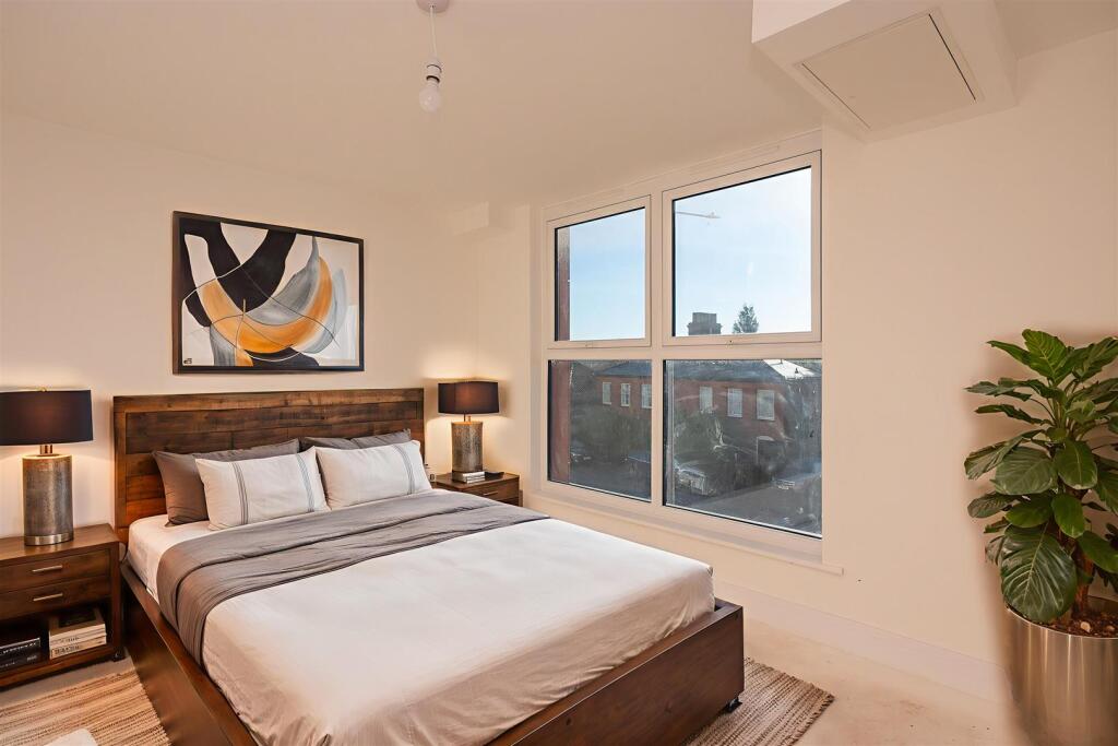 Main image of property: Yarmouth Road, Thorpe St Andrew, Norwich