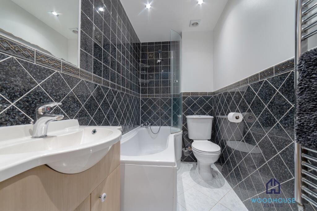 Apartment in London, Willesden Green, Cricklewood - View 3