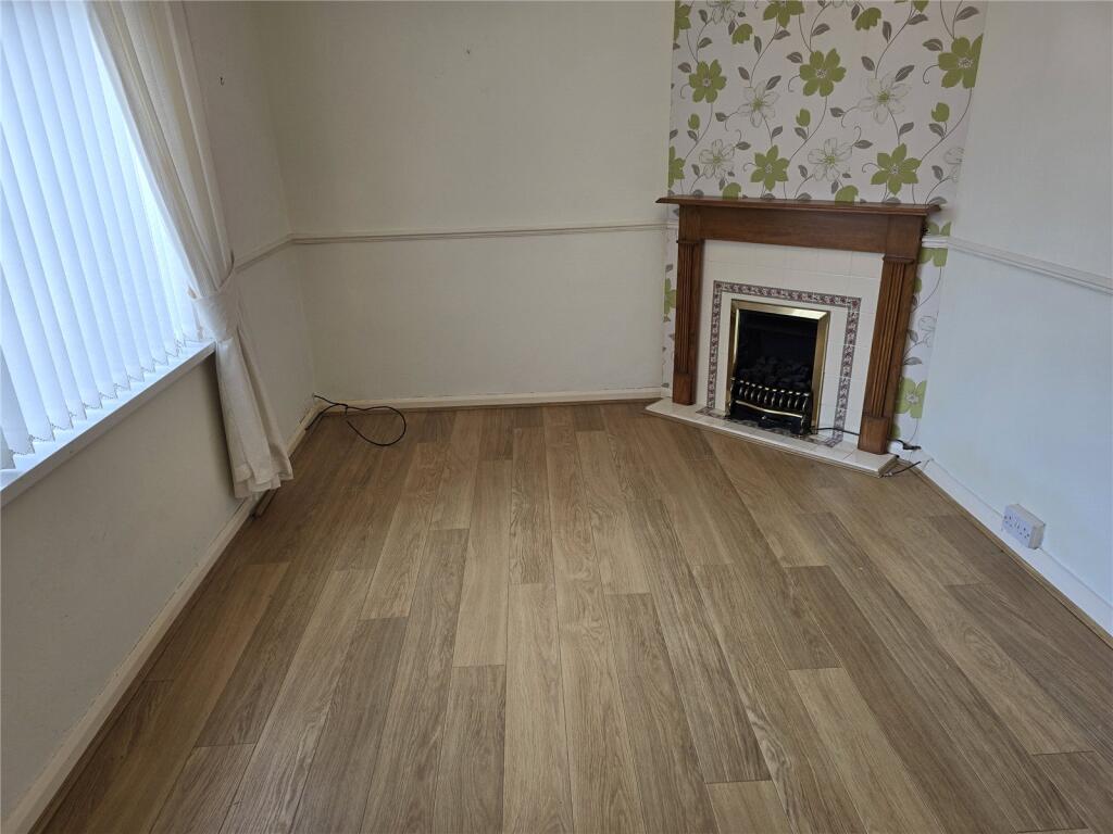 House in Llandudno, Caernarfon - View 4