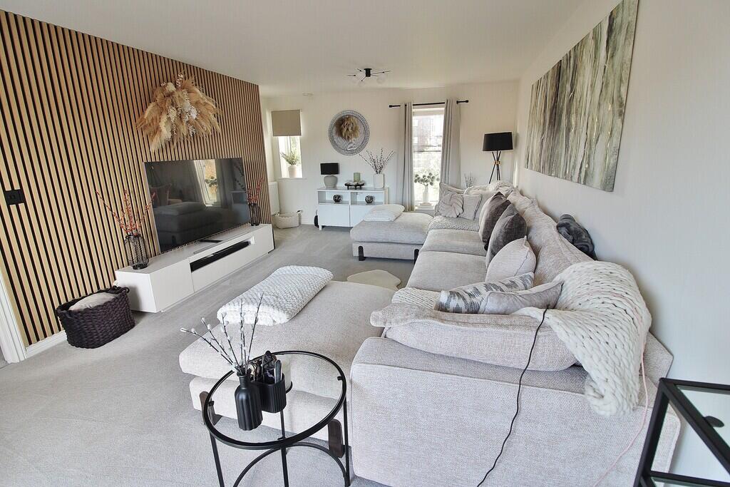 House in Portsmouth - View 4