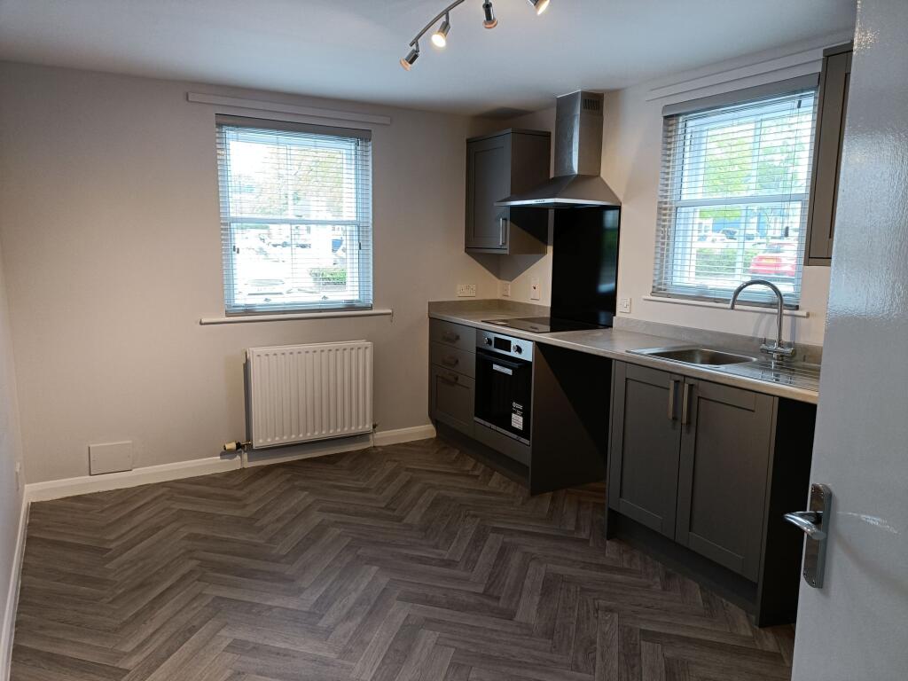 Main image of property: Balderton Gate, St. Marys Court, NG24