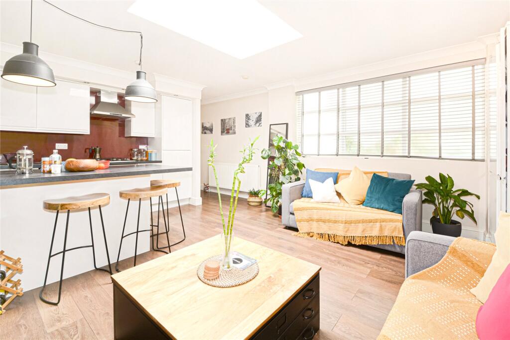 Main image of property: Eden Road, Walthamstow, London, E17